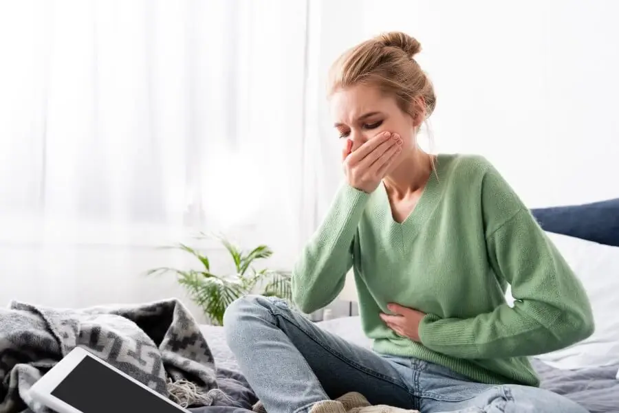 woman-having-nausea