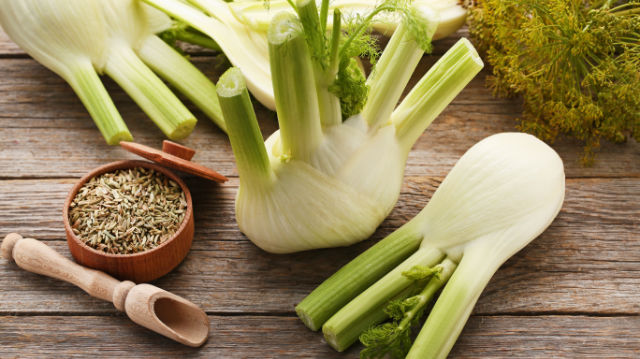 Magen-Darm-Tee bei Verdauungsstörungen. Fenchel