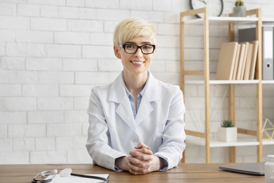 visit-to-professional-and-health-care-smiling